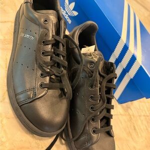 NWT Adidas Stan Smith Men's Black Sneakers